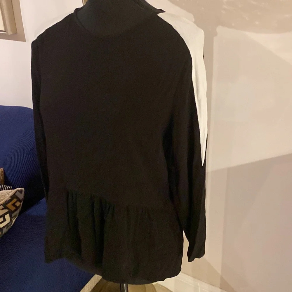 Sandro blouse size 2 - Picture 2 of 5